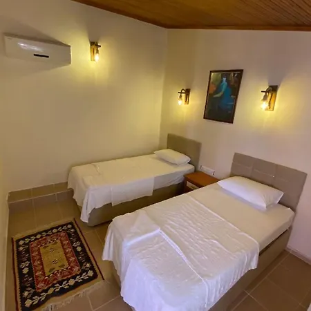 Sualti Otel 호텔 *
