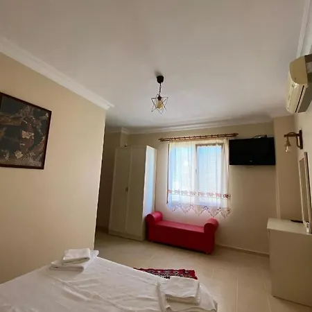 Sualti Otel 호텔 Ayvalı